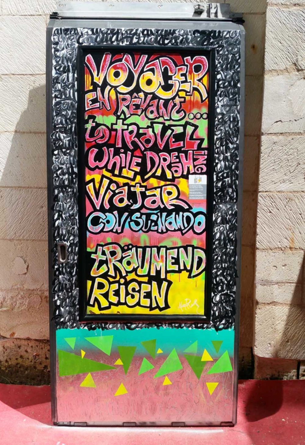 Work by Alan Reullier at the Street Art Parc